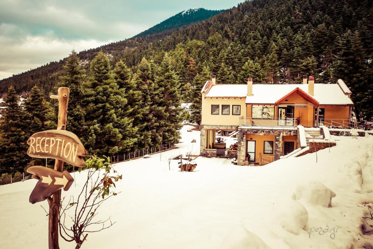 Natura Hotel ヴィティナ エクステリア 写真